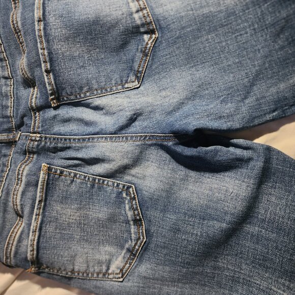Juniors' SO® Low-Rise Bootcut Jeans medium wash size 9 - Picture 3 of 6